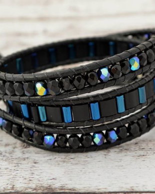 Bratara wrap snur de piele si cristale ''Black Cat''