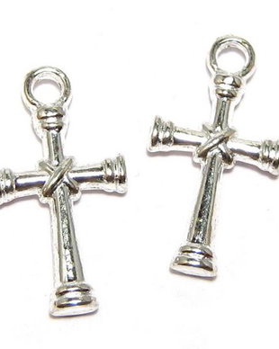 Pandantiv metalic, cruciulita, argintiu, 20.5x11 mm