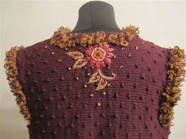 vesta JULIANA burgundy-camel tricotata brodata manual