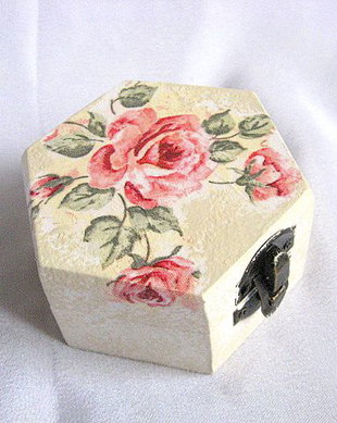 Cutie din lemn 25700