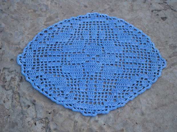 Dantela crosetata culoare bleu