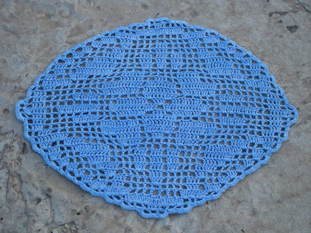 Dantela crosetata culoare bleu