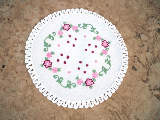 Broderie cu flori