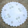 Broderie alba