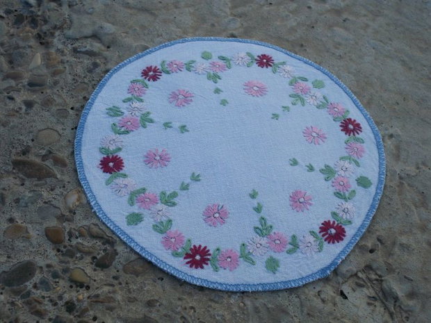 Broderie cu flori