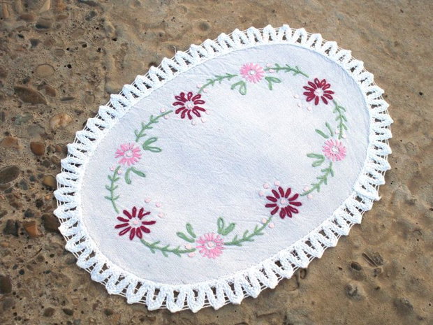 Accesoriu broderie cu flori