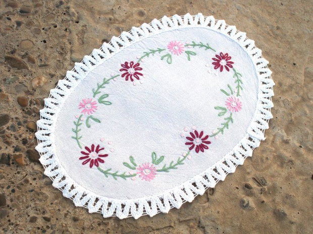 Accesoriu broderie cu flori