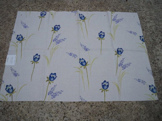 Cupon textil cu imprimeuri