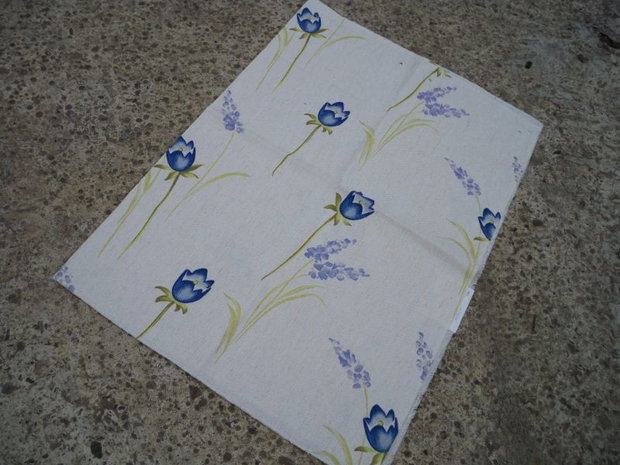 Cupon textil cu imprimeuri