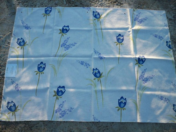 Cupon textil cu imprimeuri