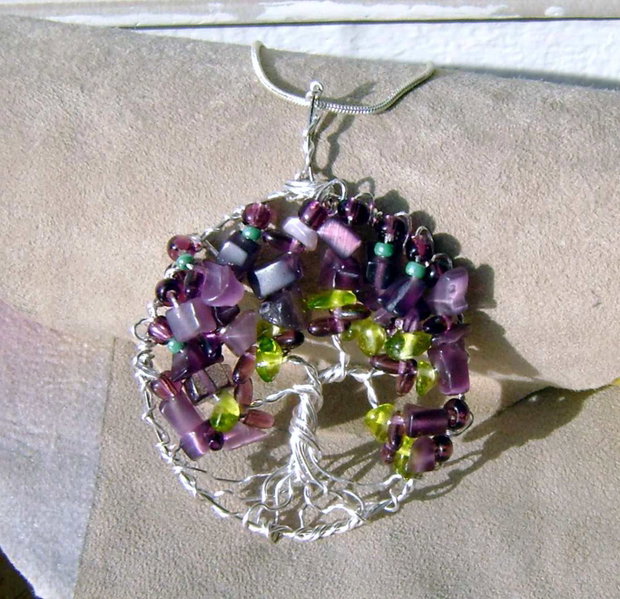 Tree of life 6 /  Prunul