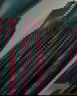 FUSTA BAVAREZA MODEL FLORAL