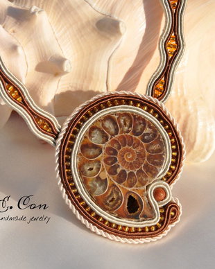 Pandantiv soutache reducere
