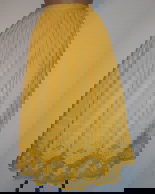 Fusta din bumbac cu broderie