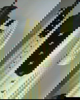 ROCHIE BAVAREZA PANZA BUMBAC SI CATIFEA