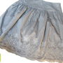 Fusta neagra cu broderie