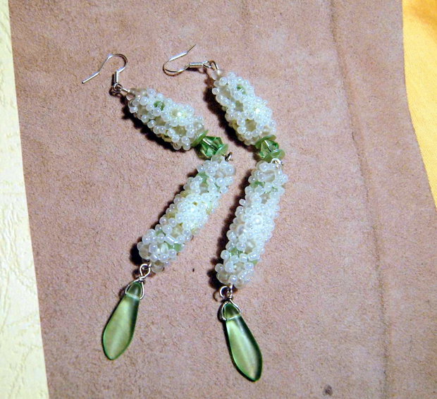 Menta / cercei tesuti