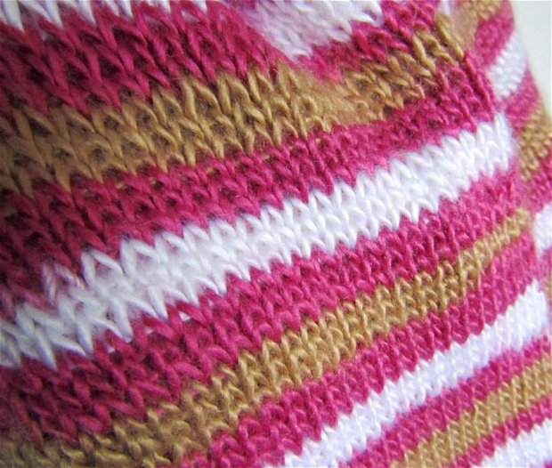 Fular Caciula Set circular tricotat manual roz maro alb dungi