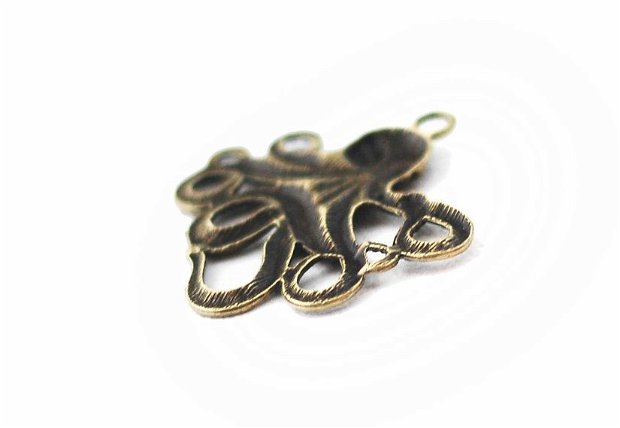 Pandant  masiv  - caracatita metalica cu tentacule bronz antic