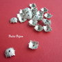 Capacel argintiu patratos aprox 3x10x10 mm