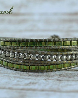 Bratara wrap piele si pietre semipretioase 'Olivine'
