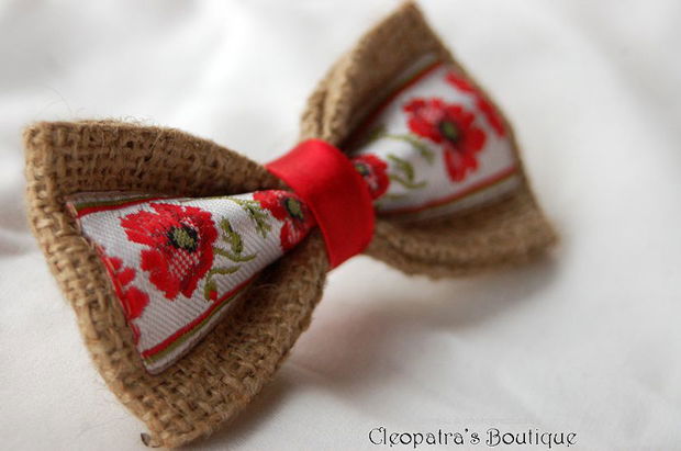 Papillon Burlap Poppies