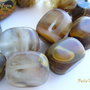 Cuart rutilat paralelipiped cu colturile rotunjite si matuite aprox 18x14x14 mm