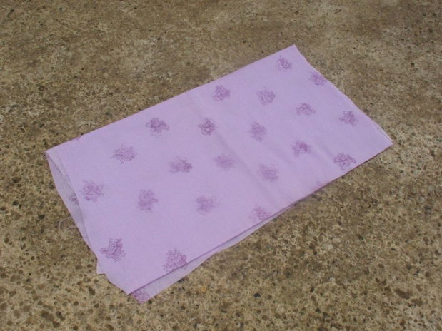 Material textil cu imprimeuri