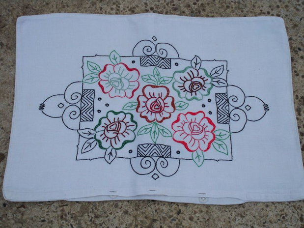 Broderie cu flori