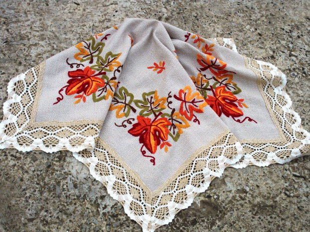 Broderie tomnatica