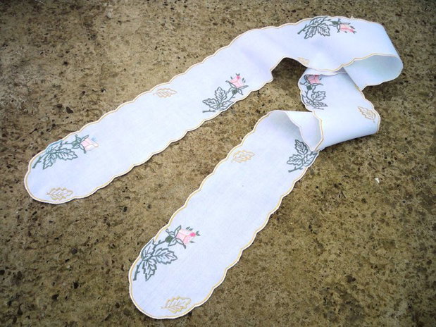 Broderie cu flori