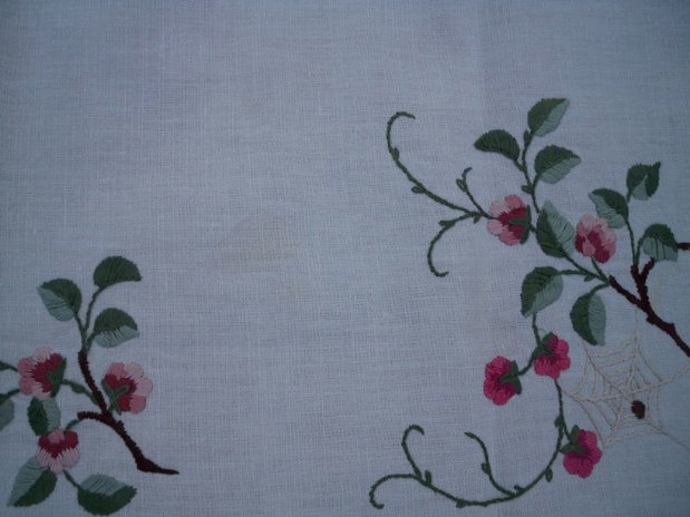 Broderie cu flori