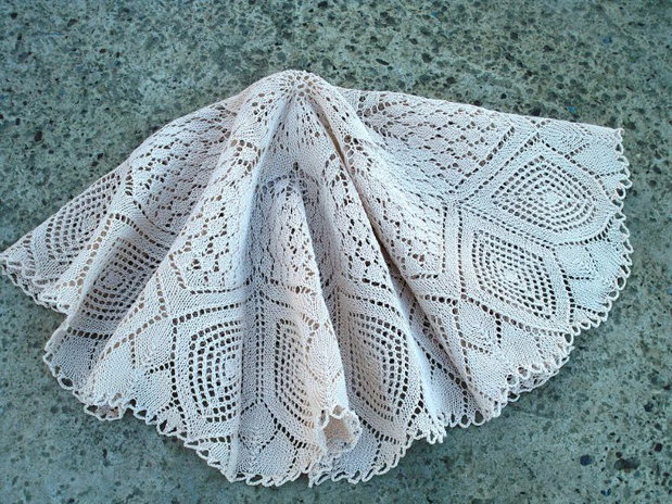 Dantela bej