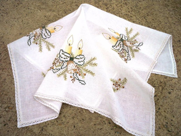 Broderie Craciun