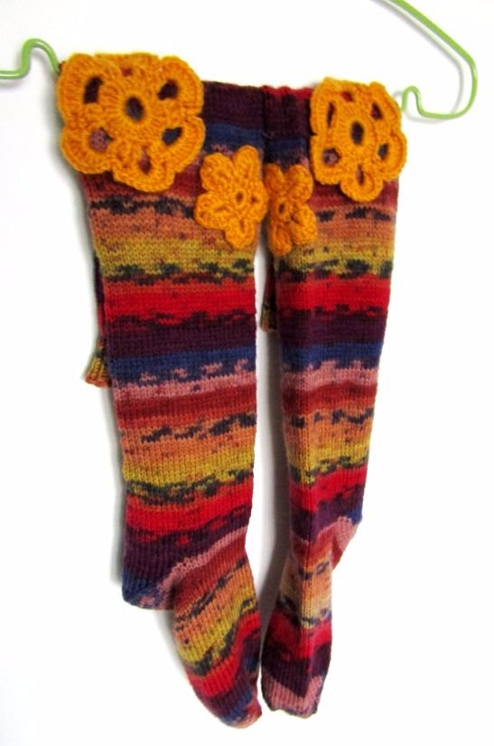 Ciorapi sosete lungi jambiere tricotate manual colorate