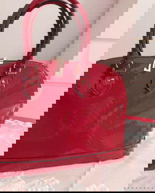 GEANTA LAC NOUA, SPECTACULOASA , FOARTE MARE , ROSIE ,  PENTRU O ZI DE CRACIUN