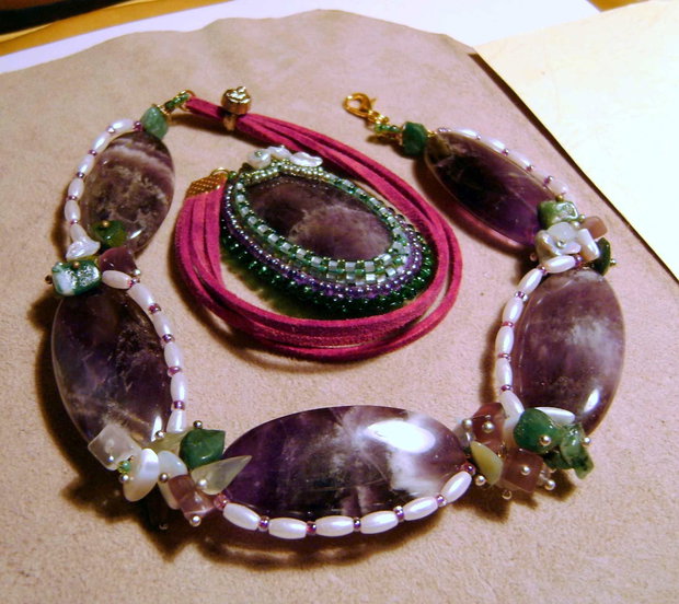 Pasione tarzie / colier ametist natural oval