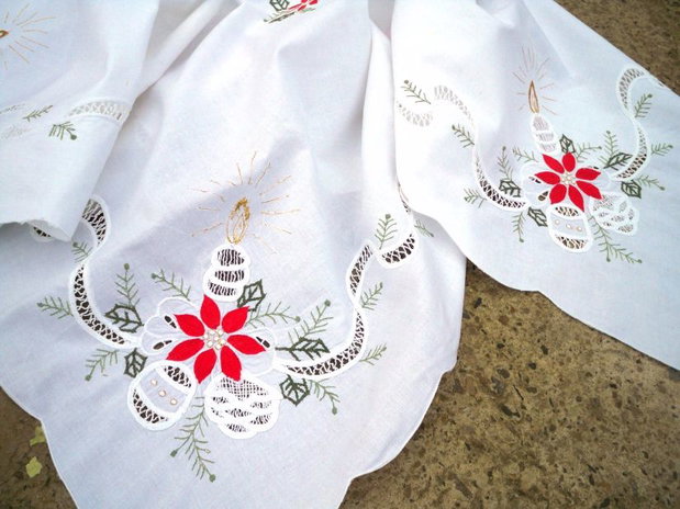 Broderie Craciun