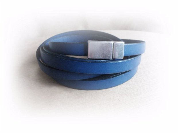 20cm piele,banda lata, albastru inchis 10mm (KORD 1025)