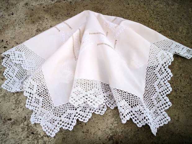 Broderie crem