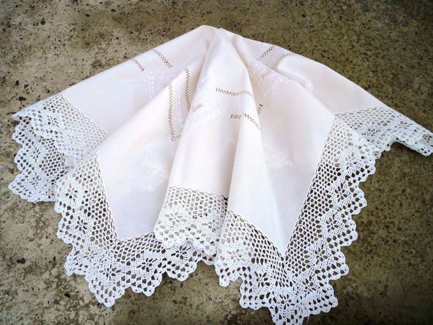 Broderie crem