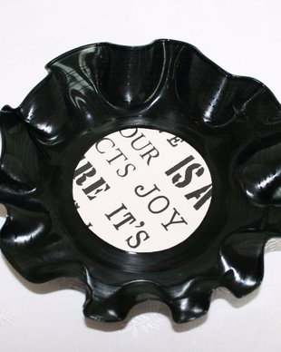 Bol din disc de vinil