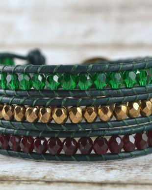 REZERVATA -Bratara wrap cu snur de piele si cristale ''Festive'