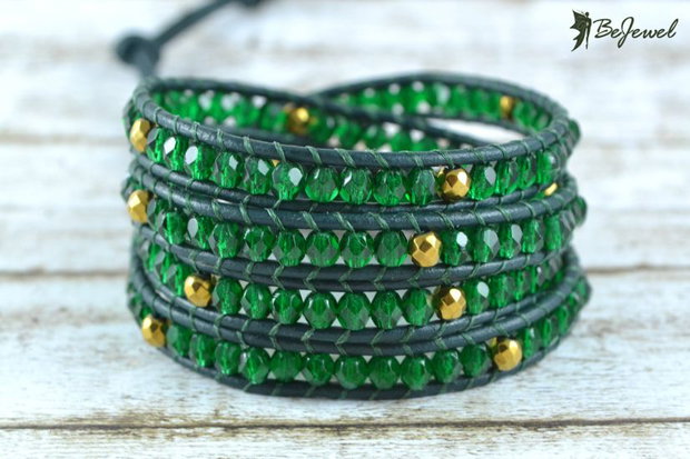 Bratara wrap cu snur de piele si cristale ''Christmas tree''
