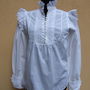 Bluza cu dantela