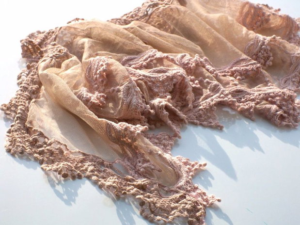 Tulle si dantela