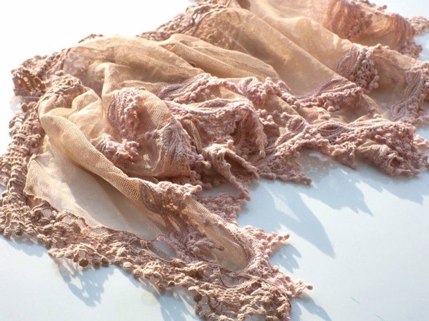 Tulle si dantela