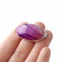 Conector agata botswana  magenta - violaceu cu alb laptos in rama argintata