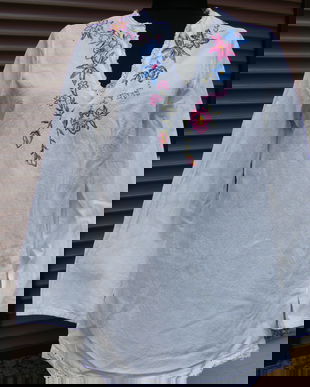 Bluza rustica cu broderie