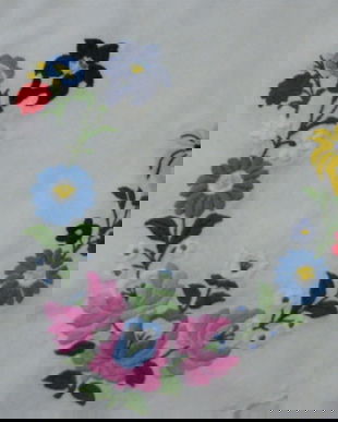 Fata de masa cu broderie rustica